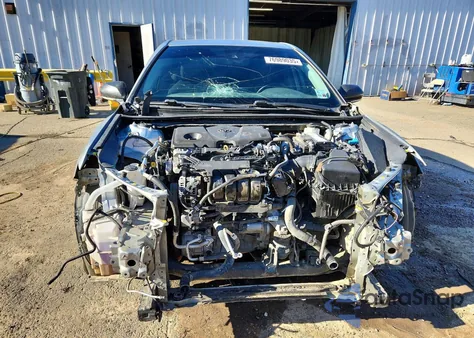 2022 Toyota Camry Xle z USA, uszkodzony, nr VIN 4T1F11AK6NU038874